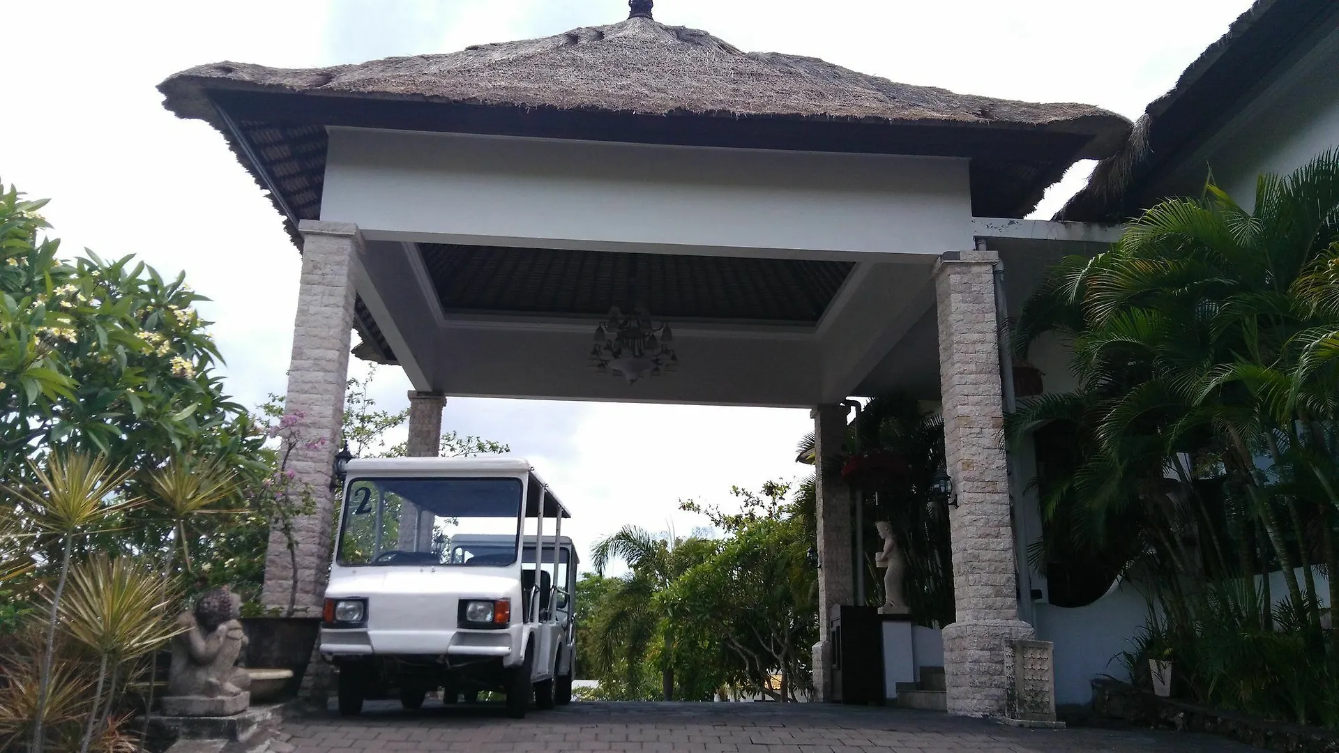 Royal Pool Villa Bali Indonesia